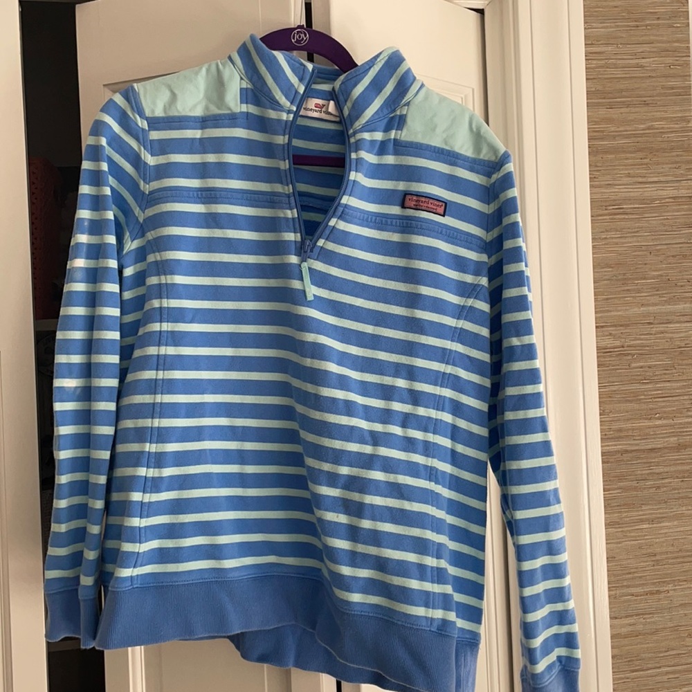 Vineyard vines pullover